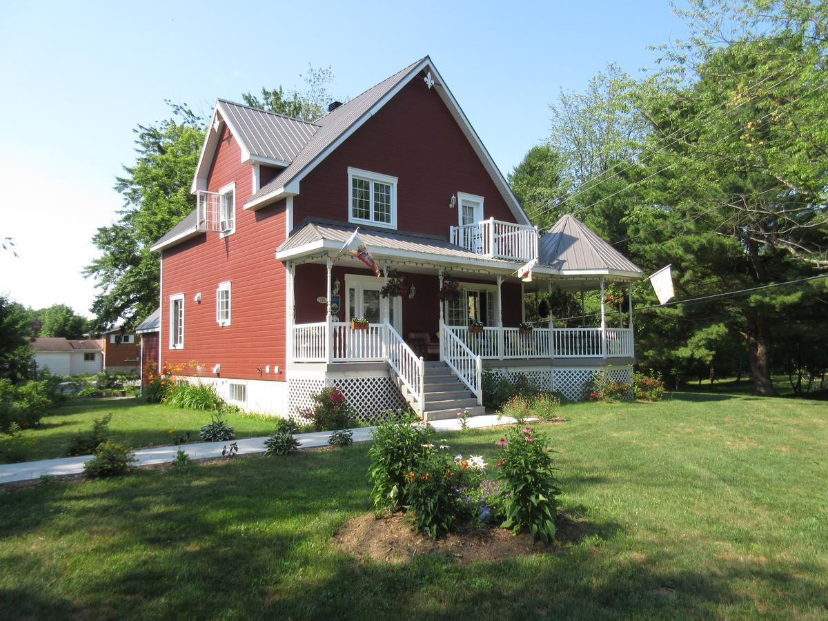 Gite La Maison Du Jardinier Venise-en-Québec Eksteriør bilde